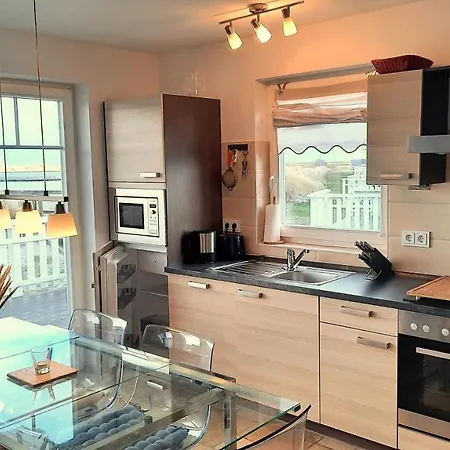 Strandhaus Libelle - Direkt Am Der Ostsee Ferienhaus *