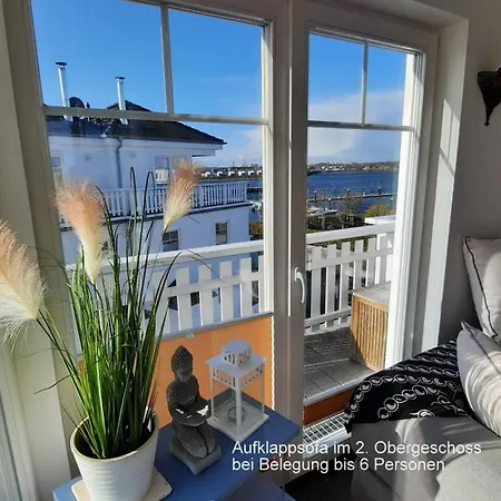 Strandhaus Libelle - Direkt Am Der Ostsee Ferienhaus *